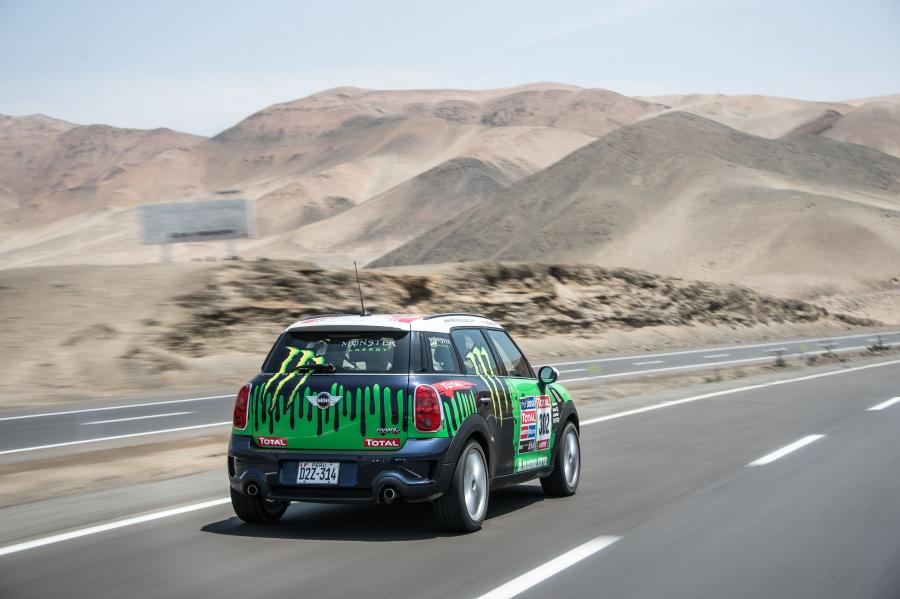  Mini Countryman Dakar rally 2013 года  (фото 12 из 37)